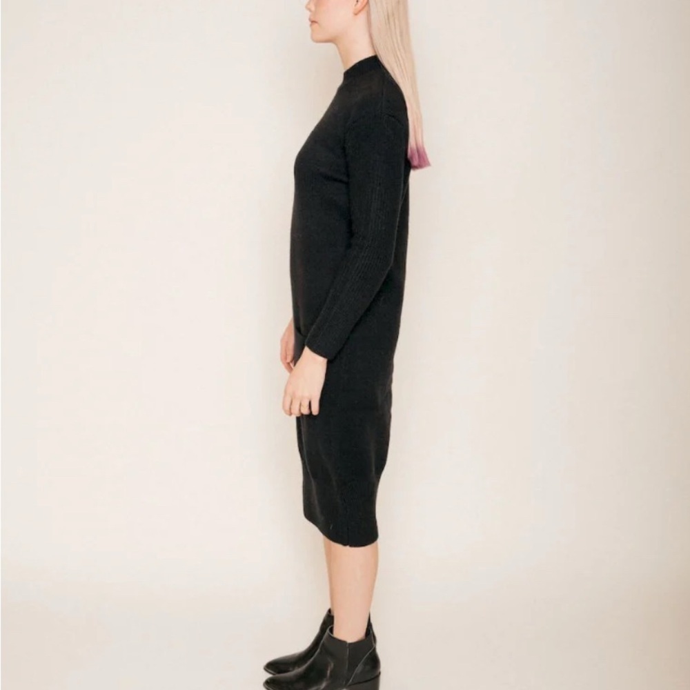 JACKSON ROWE THICK SWEATER DRESS - Picture 2 of 8